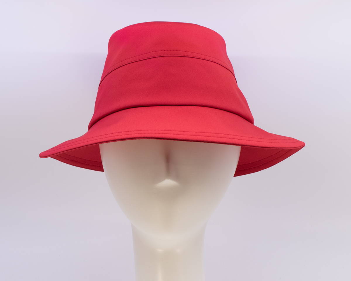 Rainy Day: Dakota - Red