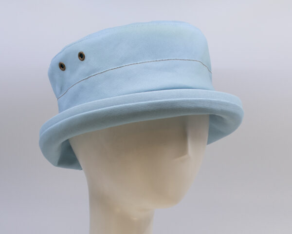 Lake Country: Chelsea - Light Blue (Side View 2)