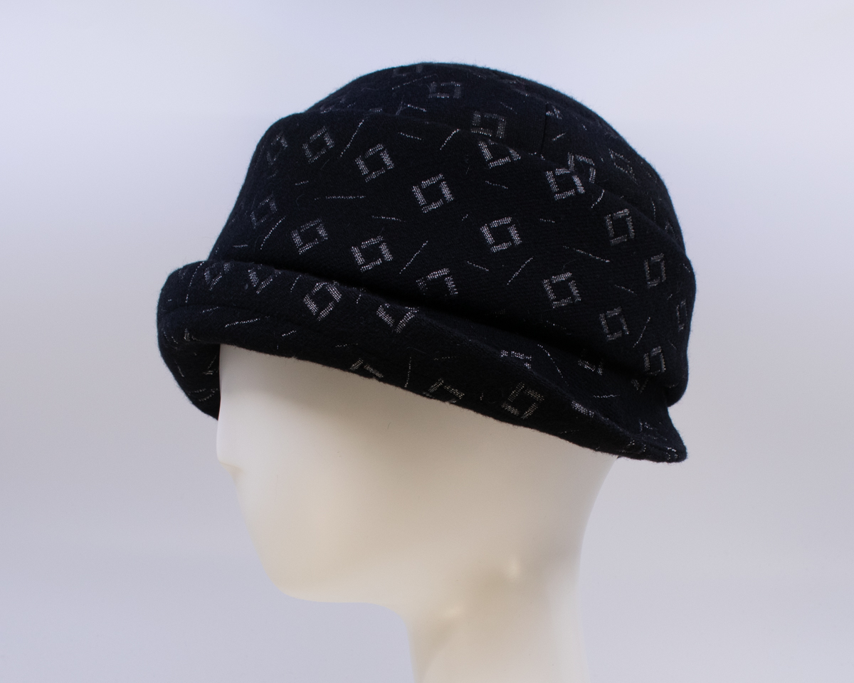 Black & Grey: Jeanette - Square (Side View)