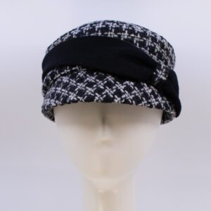 Black & Grey: Mao Now - Black