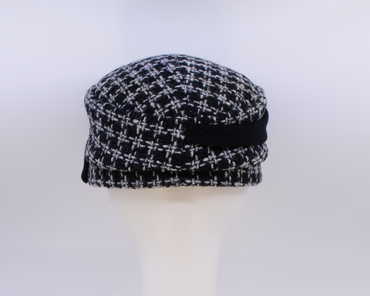 Black & Grey: Mao Now - Black (Back View)