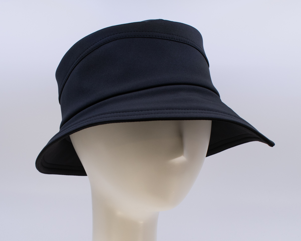 Cloudburst: Grace - Black (Side View 2)