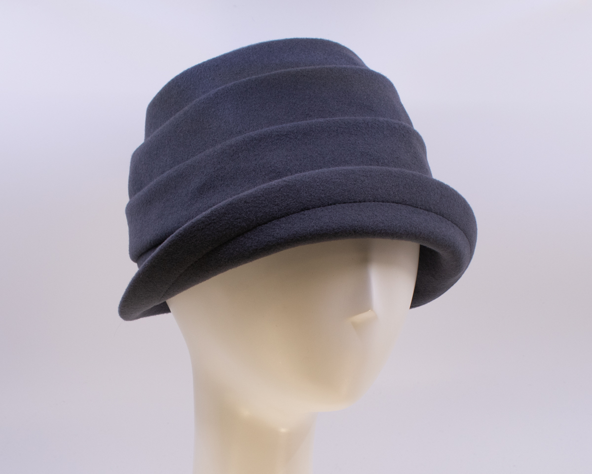 Wool Classic: Beatrice (Cashmere) - Asphalt (Side View 2)