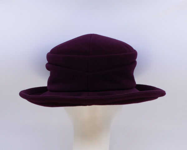 Wool Classic: Claudia (Cashmere) - Maroon (Back View)