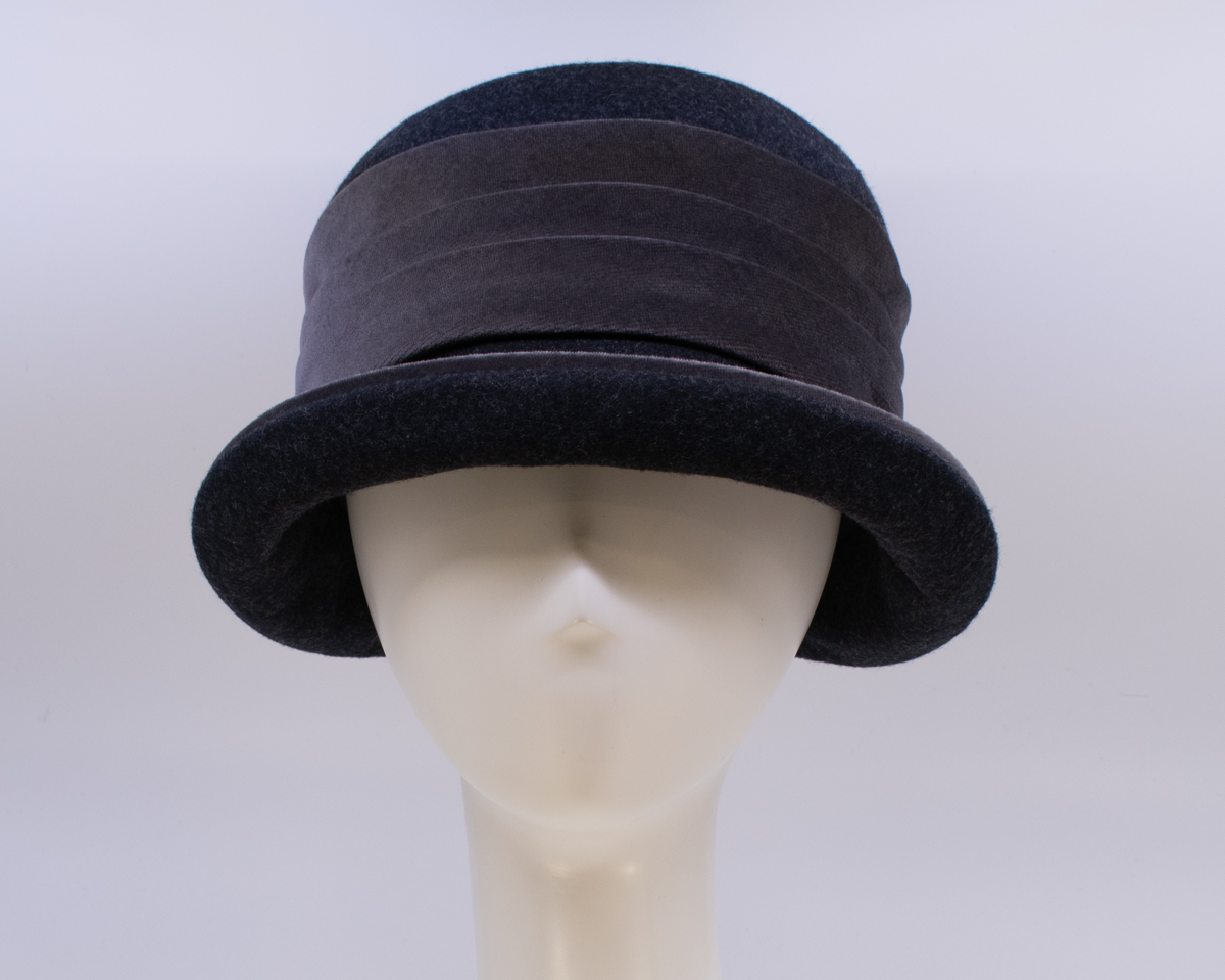 Wool Classic: Jeanette (Velvet) - Midnight/Grey
