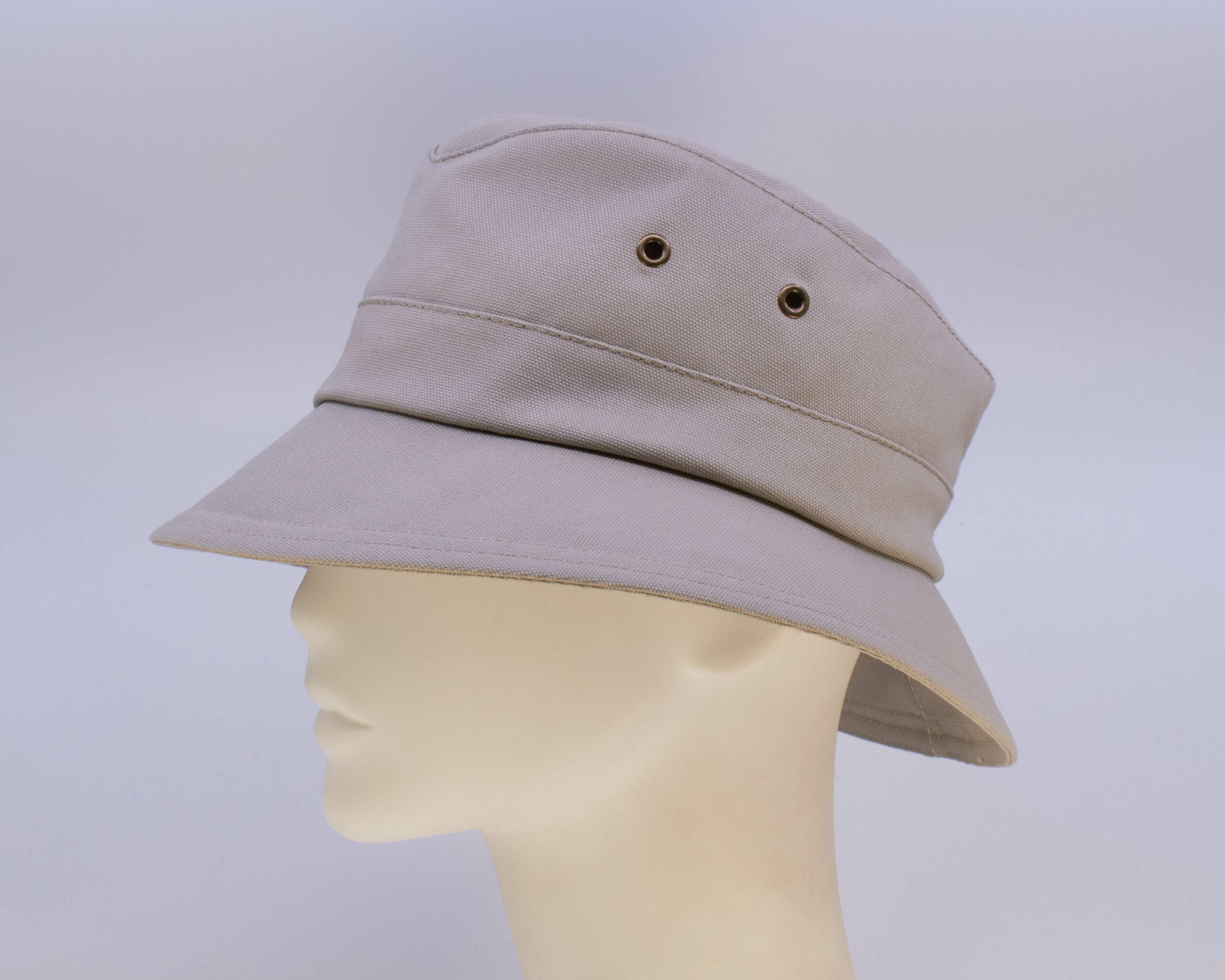 Lake Country: Jamie (Mens) - Bone (Side View)