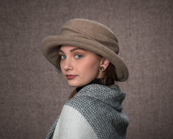 Mohair: Claudia 2