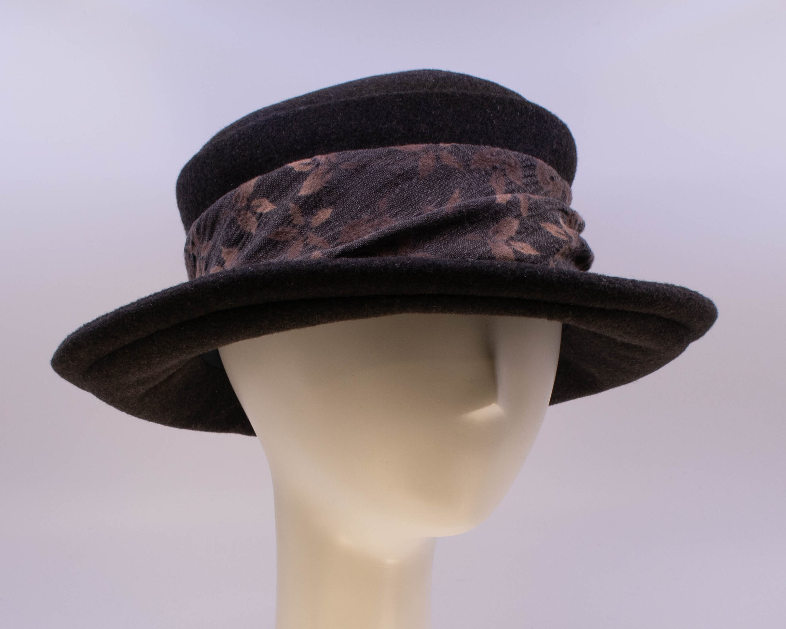 Wool Classic: Claudia - Moro/Leaf (Side View 2)