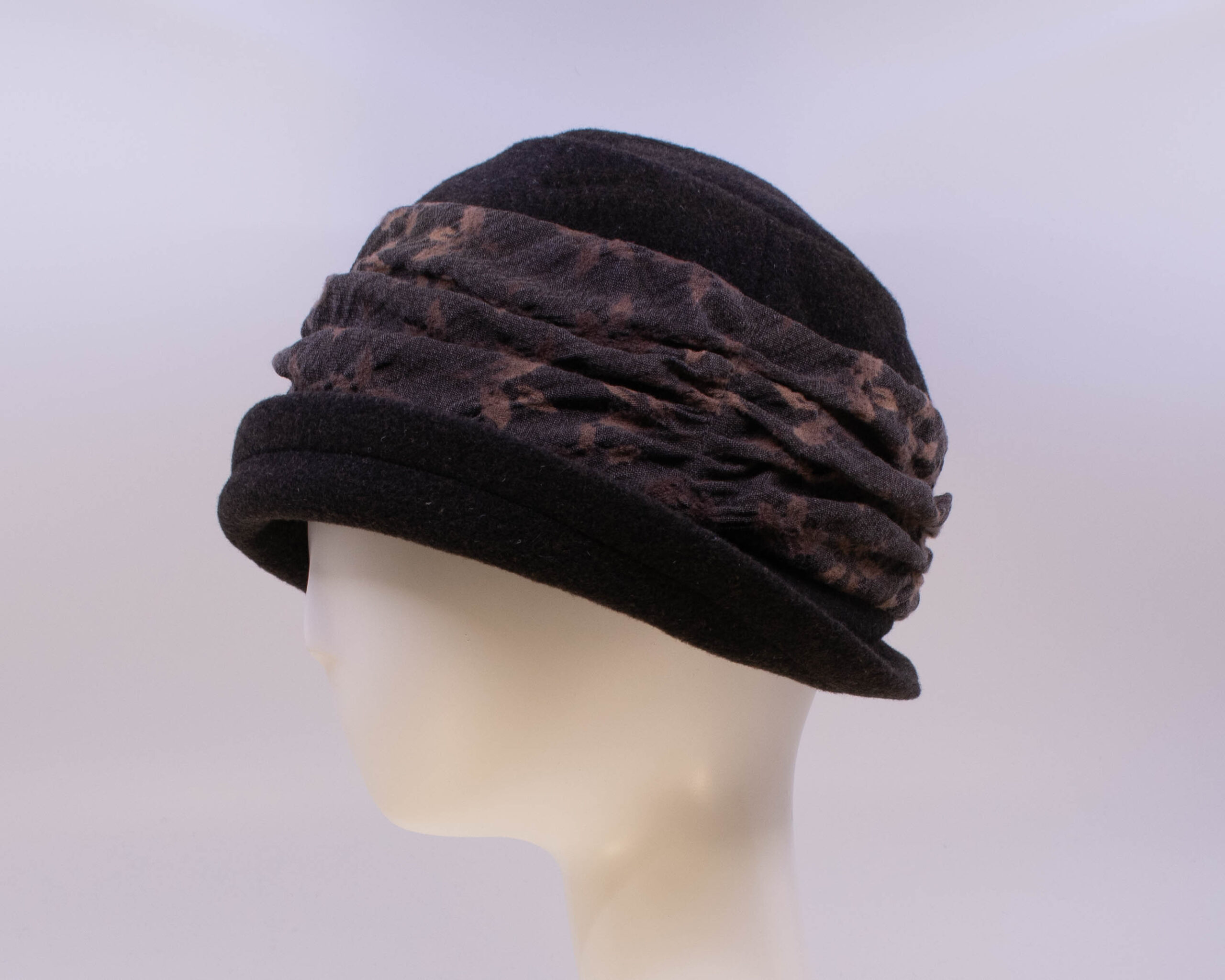 Wool Classic: Jeanette - Moro/Leaf (Side View)