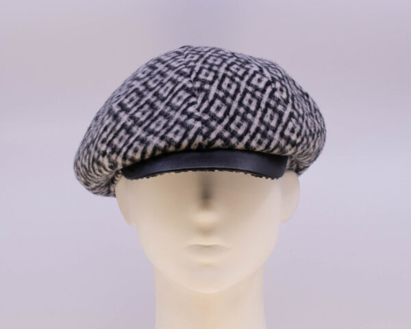 Hunter Check: Peaky Cap (Mens) - Black/White Check