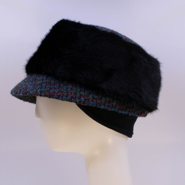 Mohair: Trapper Jane - Tweed/Sochi (Faux Fur) (Side View Ear Cuff)