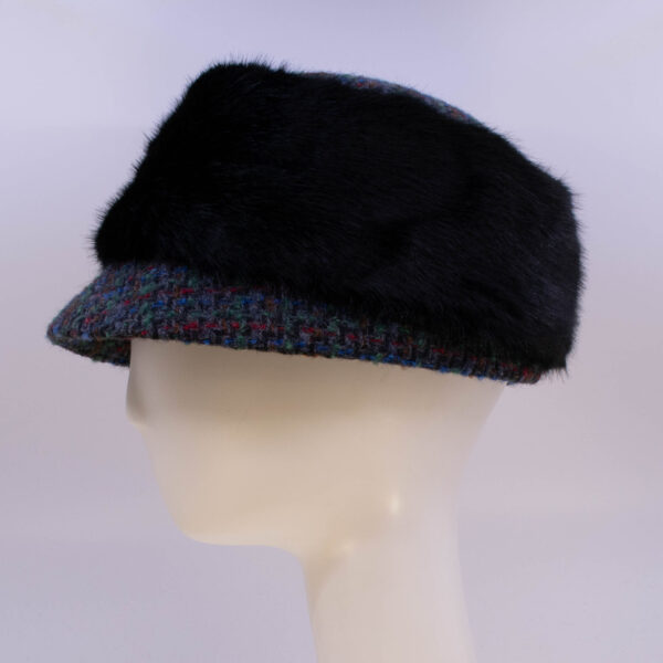 Mohair: Trapper Jane - Tweed/Sochi (Faux Fur) (Side View)