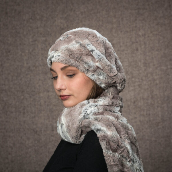 Tundra: Coco & Scarf - Mountain Fox