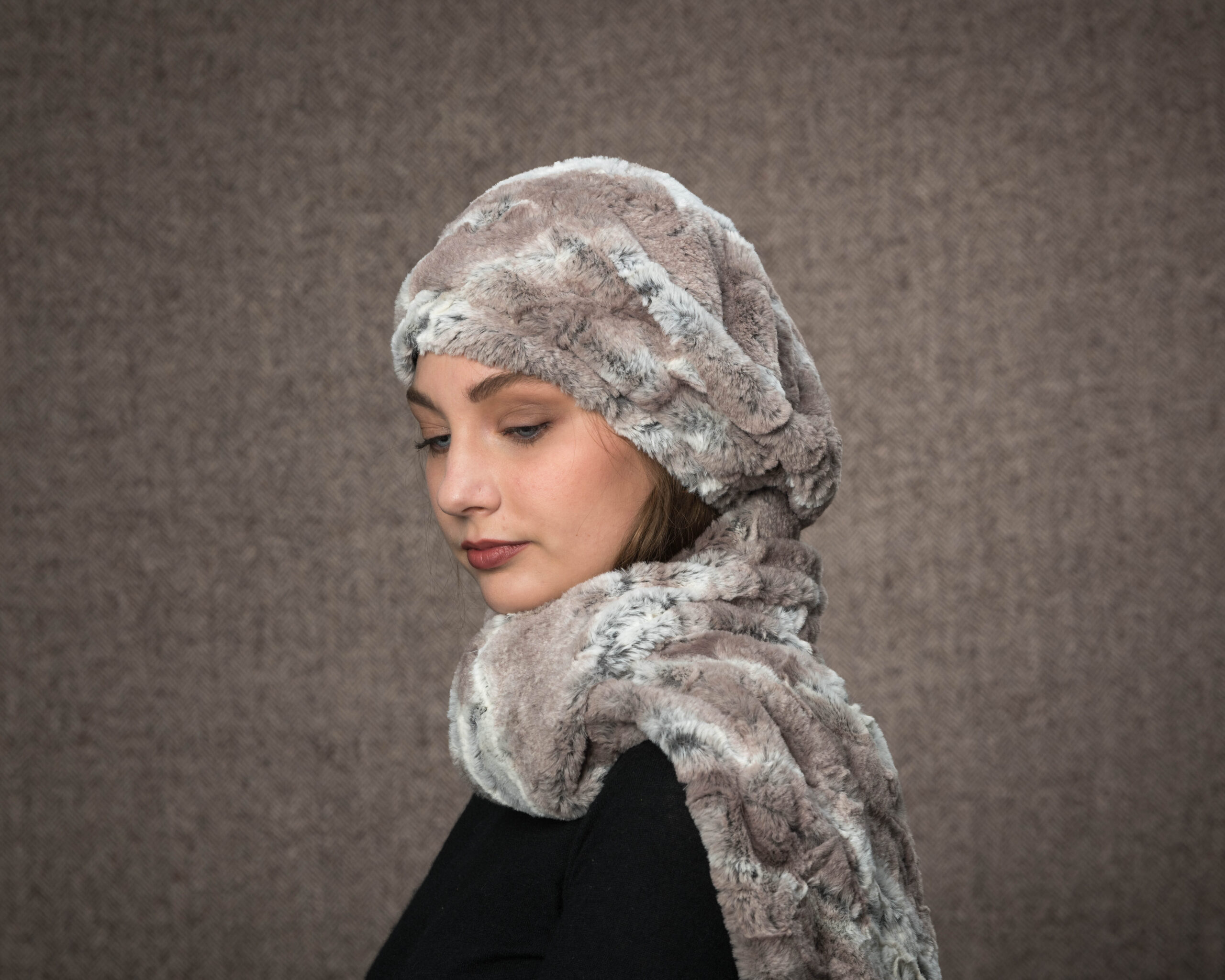 Tundra: Coco & Scarf - Mountain Fox