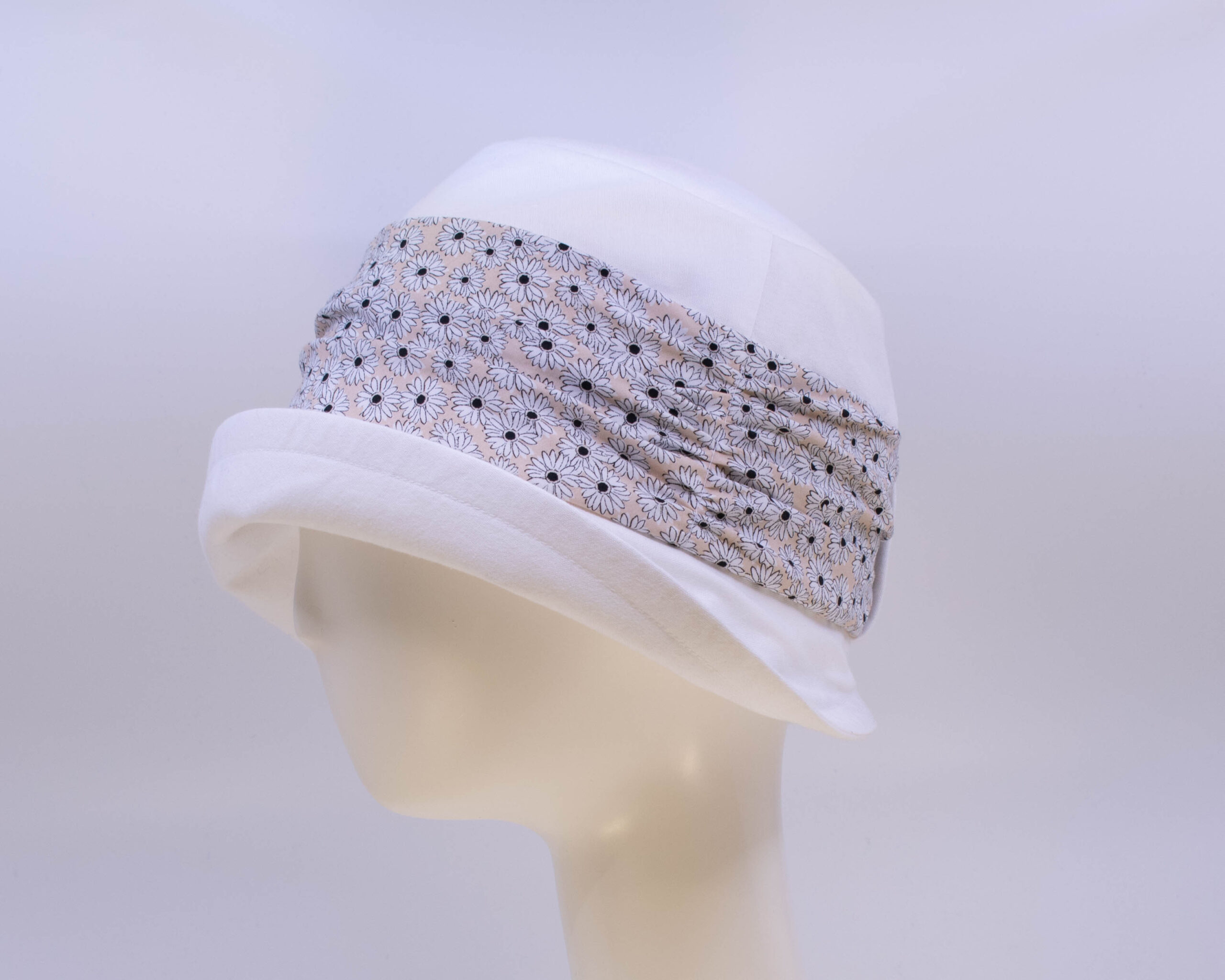 Chambray: Jeanette - White/Daisy (Side View)