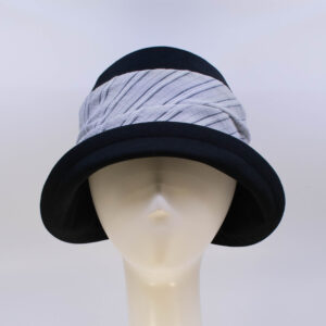 Gabriola: Jeanette - Black/Stripe
