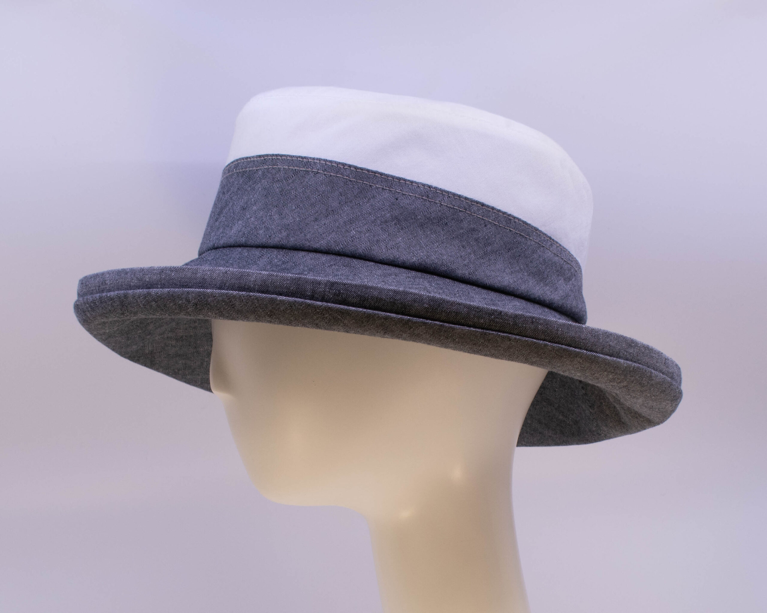 Chambray: Pamela - Grey/White (Side View)
