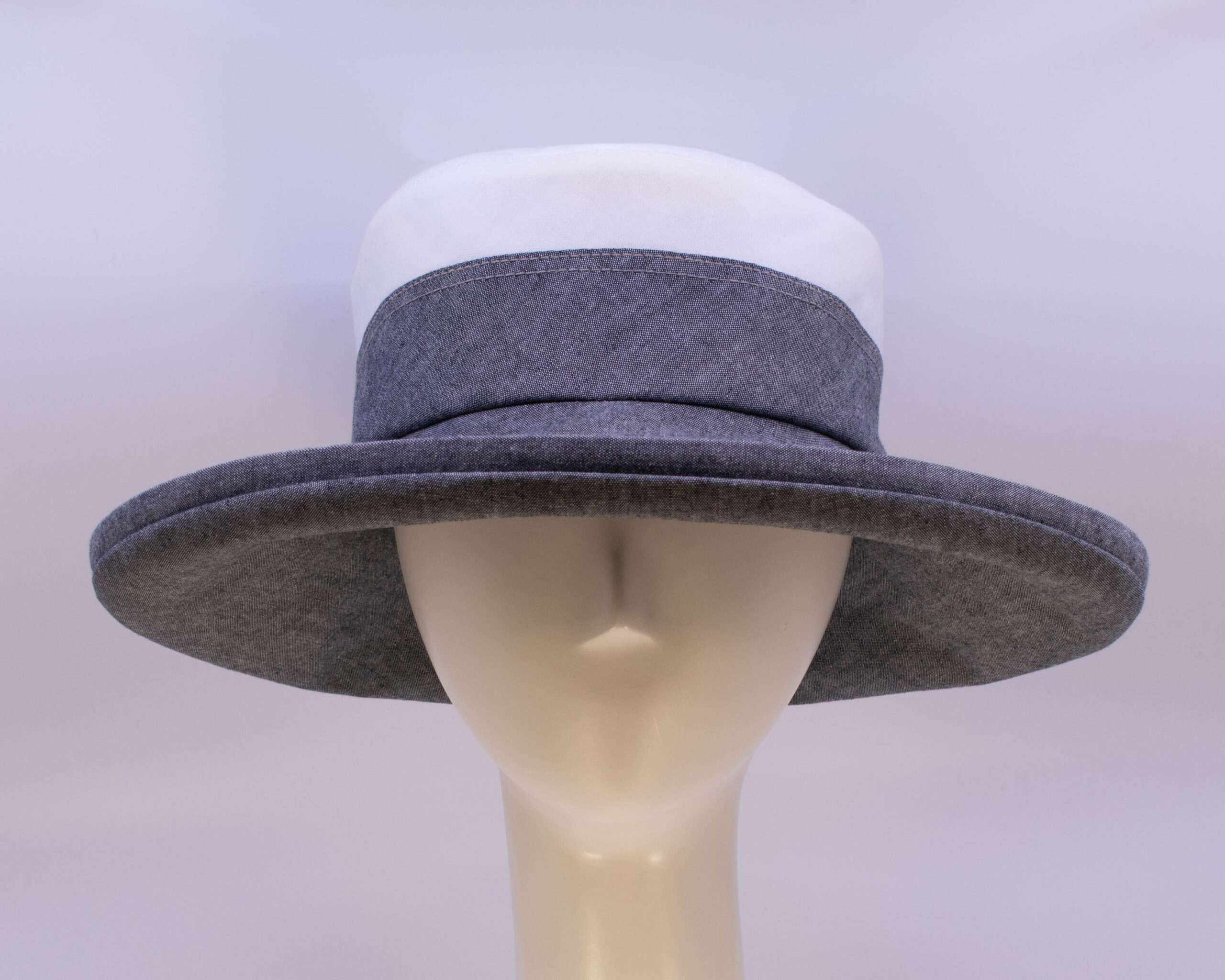 Chambray: Pamela - Grey/White