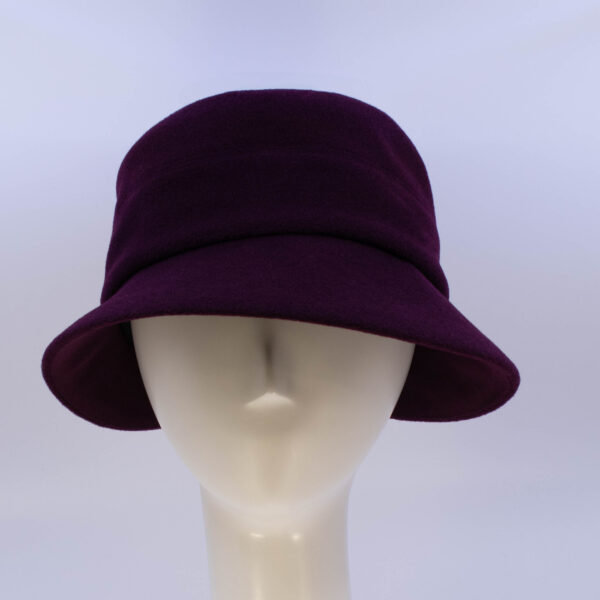 Wool Classic: Kaitlin - Maroon