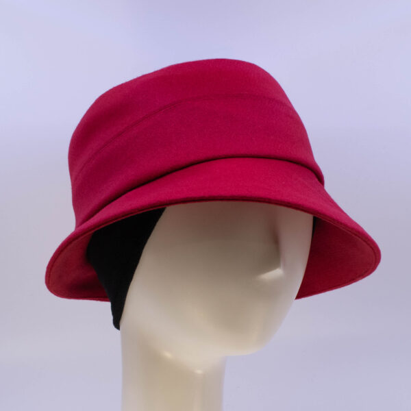 Wool Classic: Kaitlin - Red (Side View 2 Ear Cuff)