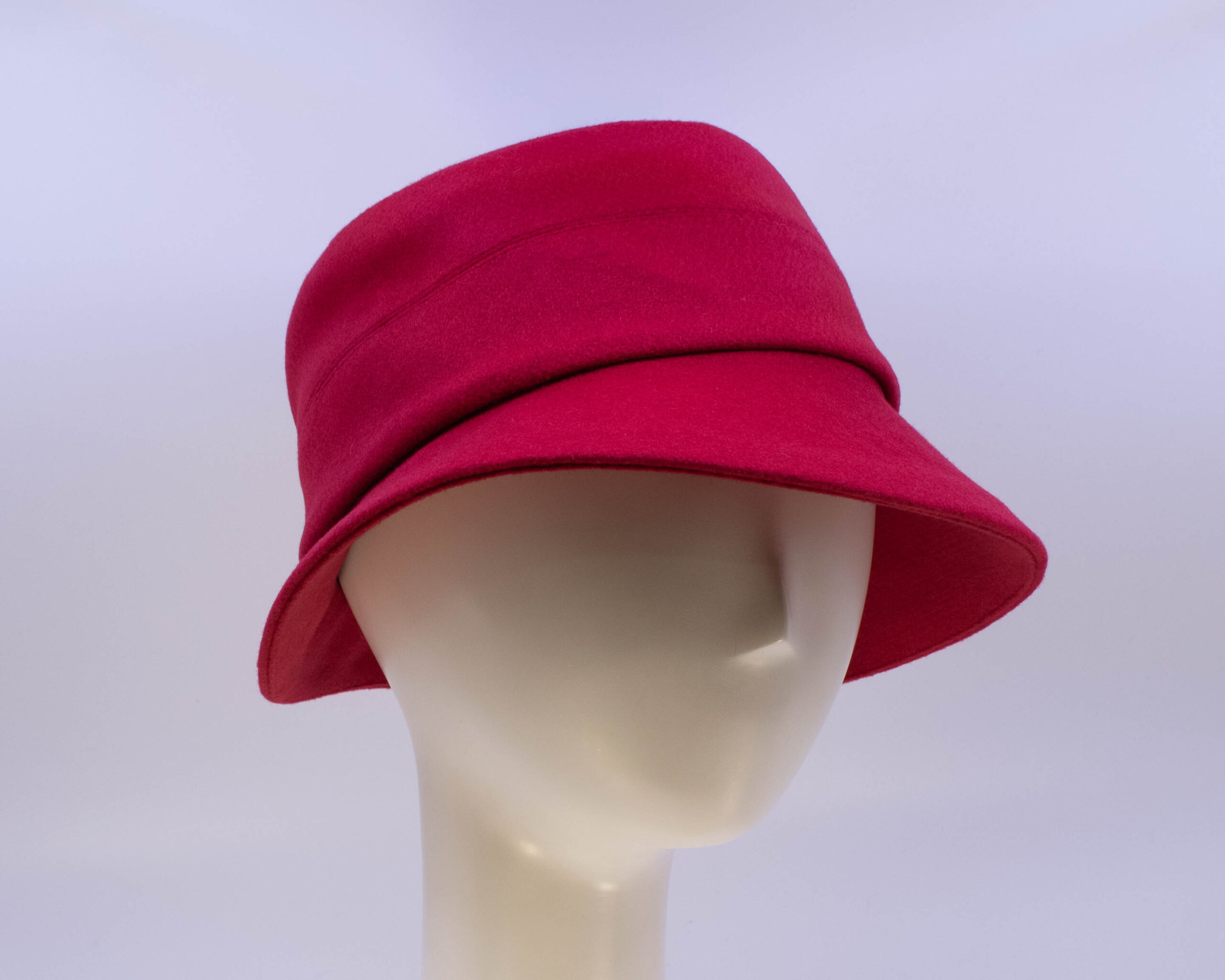 Wool Classic: Kaitlin - Red (Side View 2)