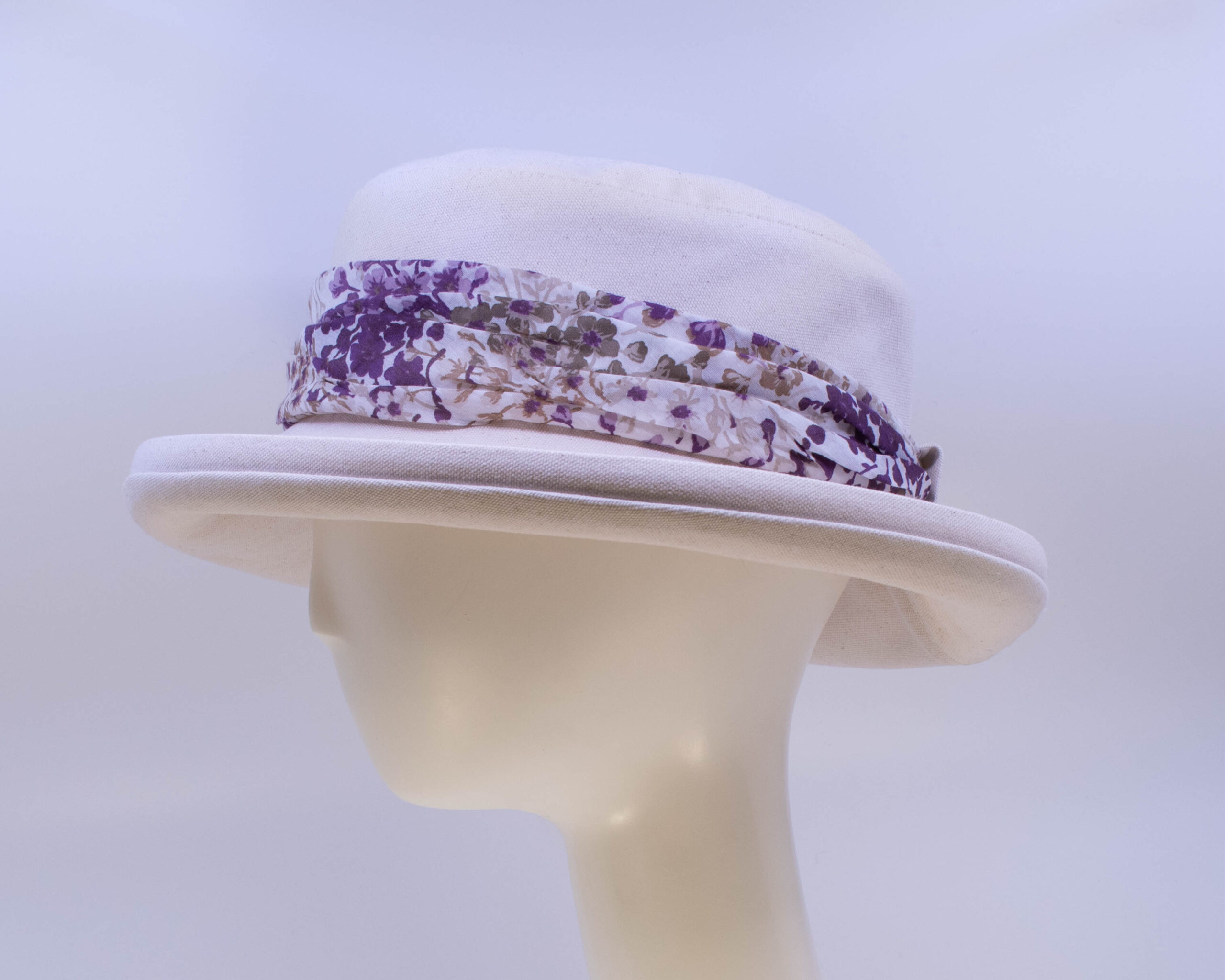 Lake Country: Bridget - Natural/Plum (Side View)