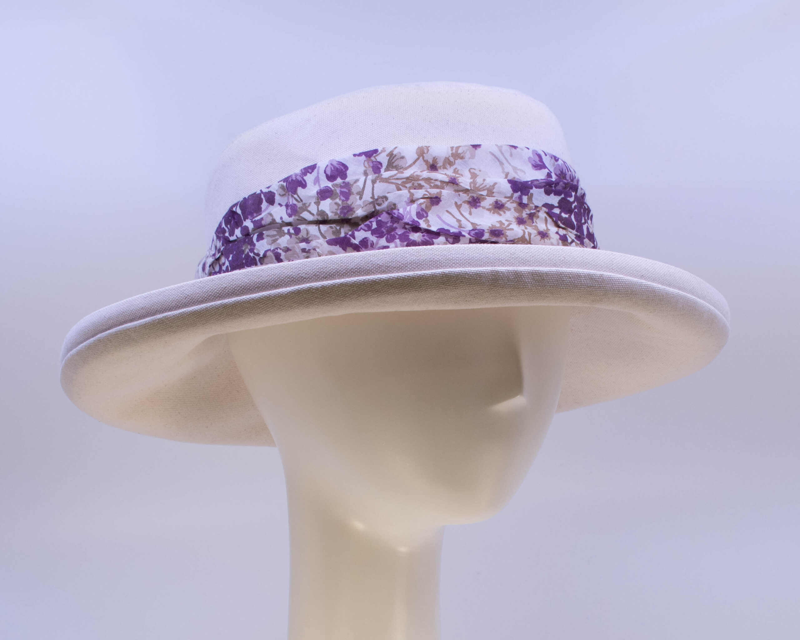 Lake Country: Bridget - Natural/Plum (Side View 2)