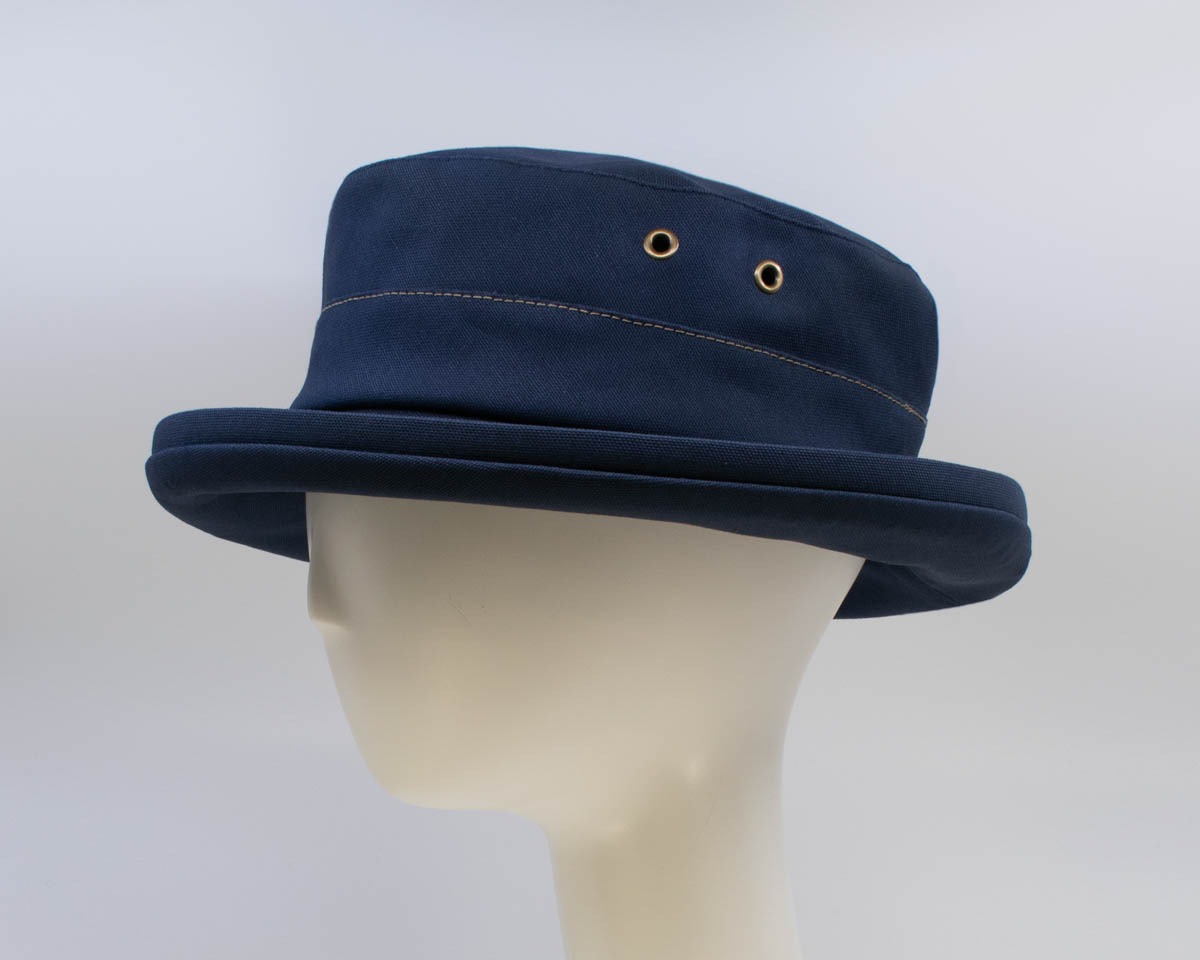 Lake Country: Miranda - Navy (Side View)