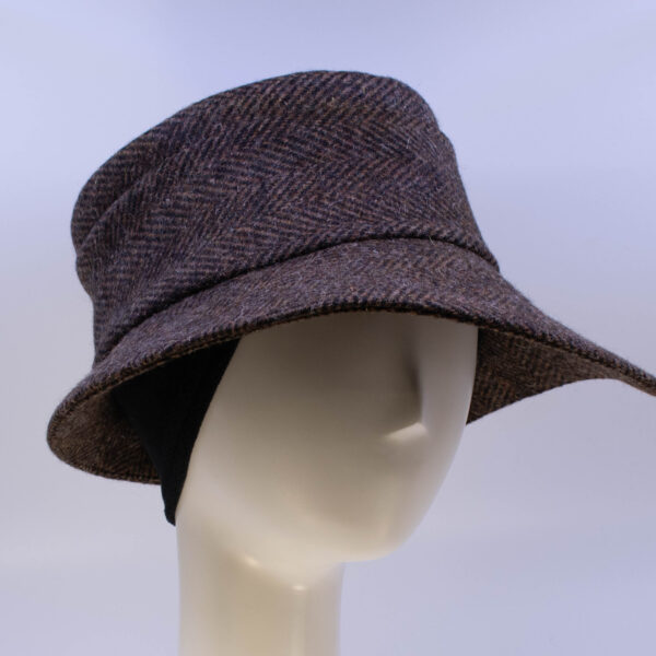 Town & Country: Grace - Chestnut Herringbone (Side View 2 Ear Cuff)