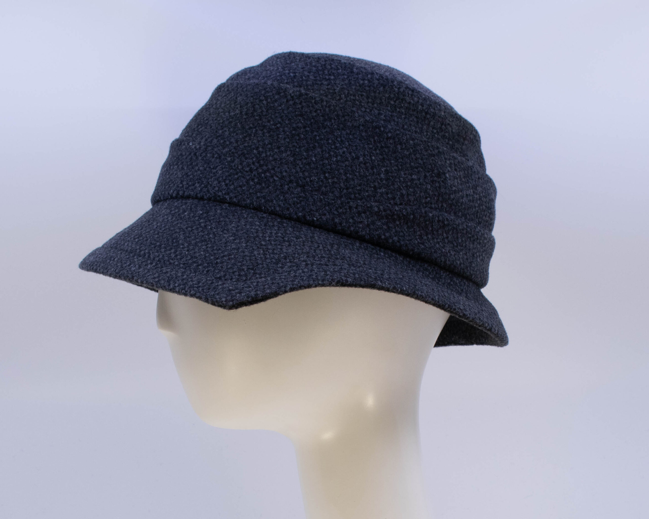 Town & Country: Phoebe - Graphite (Side View)