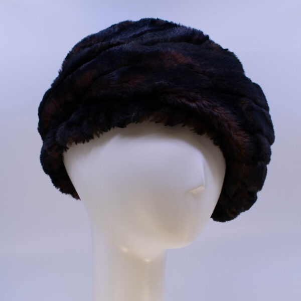 Tundra: Coco - Cherry Cola (Side View 2)