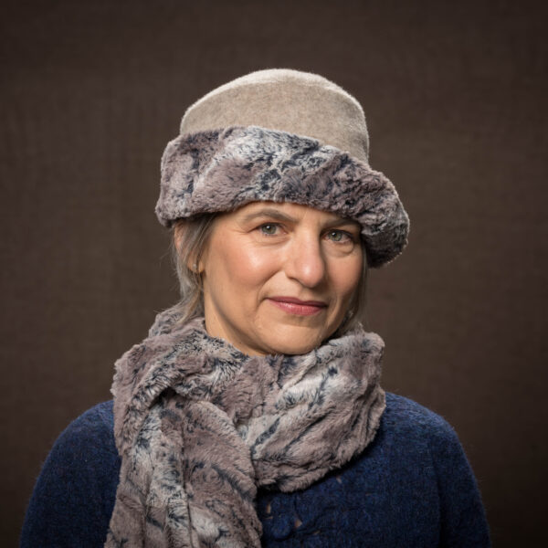 Tundra: Lauren & Scarf - Mountain Fox