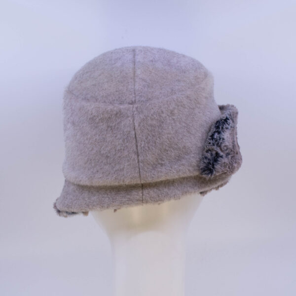 Tundra: Lauren - Sand/Mountain Fox (Back View)