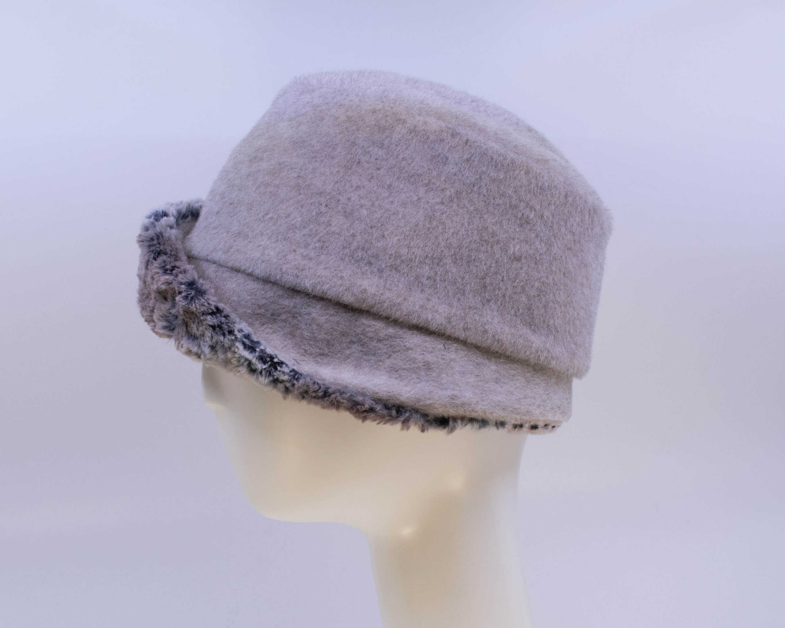 Tundra: Lauren - Sand/Mountain Fox (Side View)