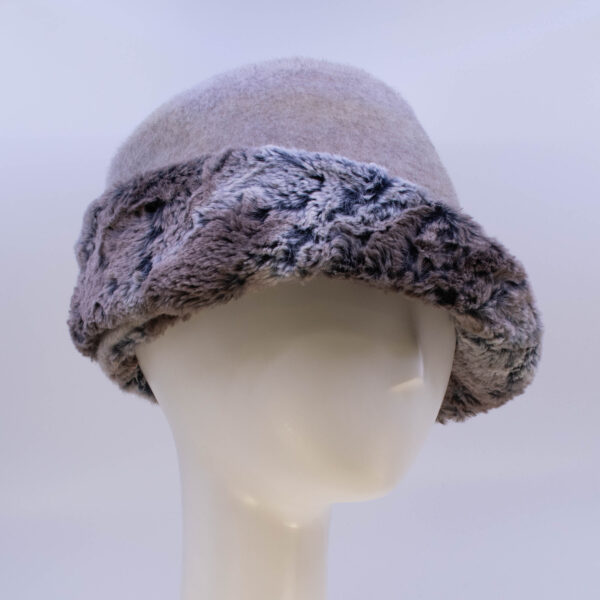 Tundra: Lauren - Sand/Mountain Fox (Side View 2)