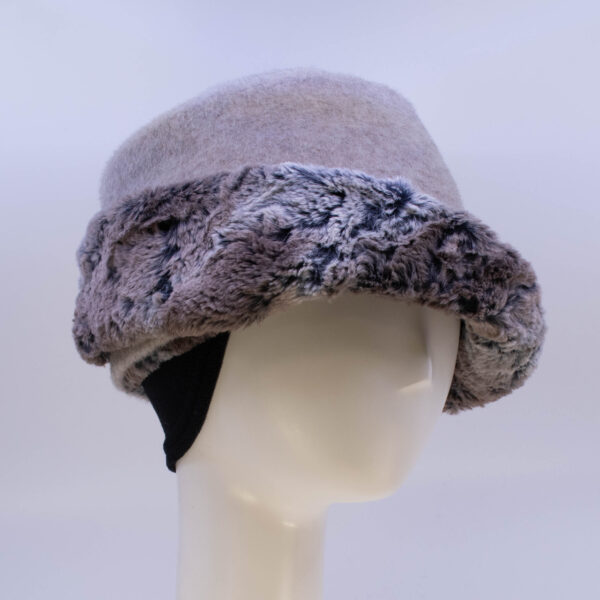 Tundra: Lauren - Sand/Mountain Fox (Side View 2 Ear Cuff)