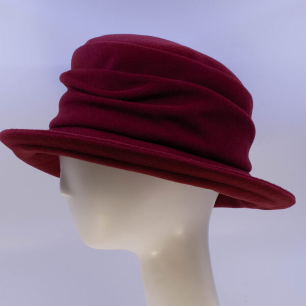 Wool Classic: Miranda (Cashmere) - Cayenne Rose (Side View)