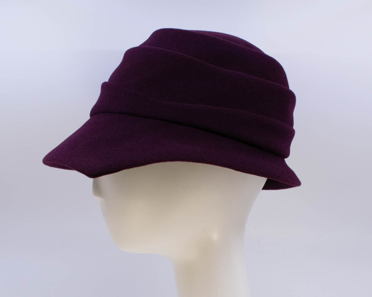 Wool Classic: Phoebe - Maroon (Side View)