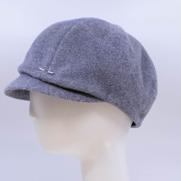 Mohair: Dyllan - Silver (Side View)