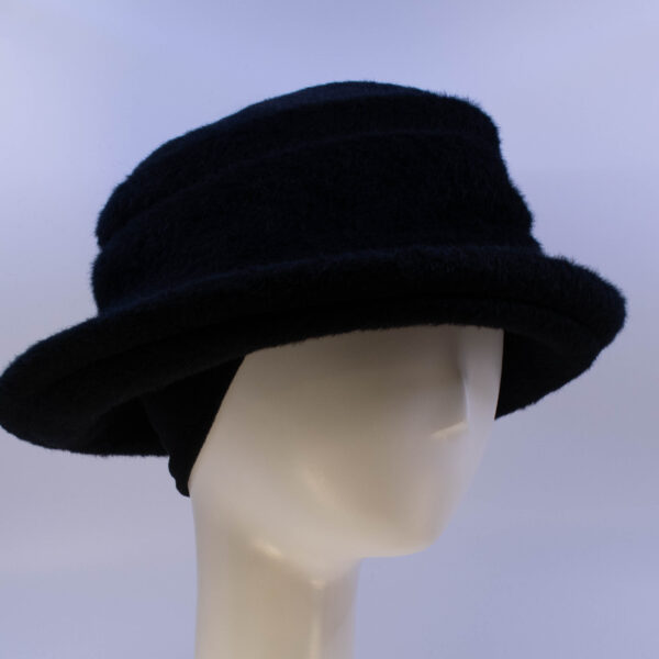 Mohair: Miranda - Black (Side View 2 Ear Cuff)