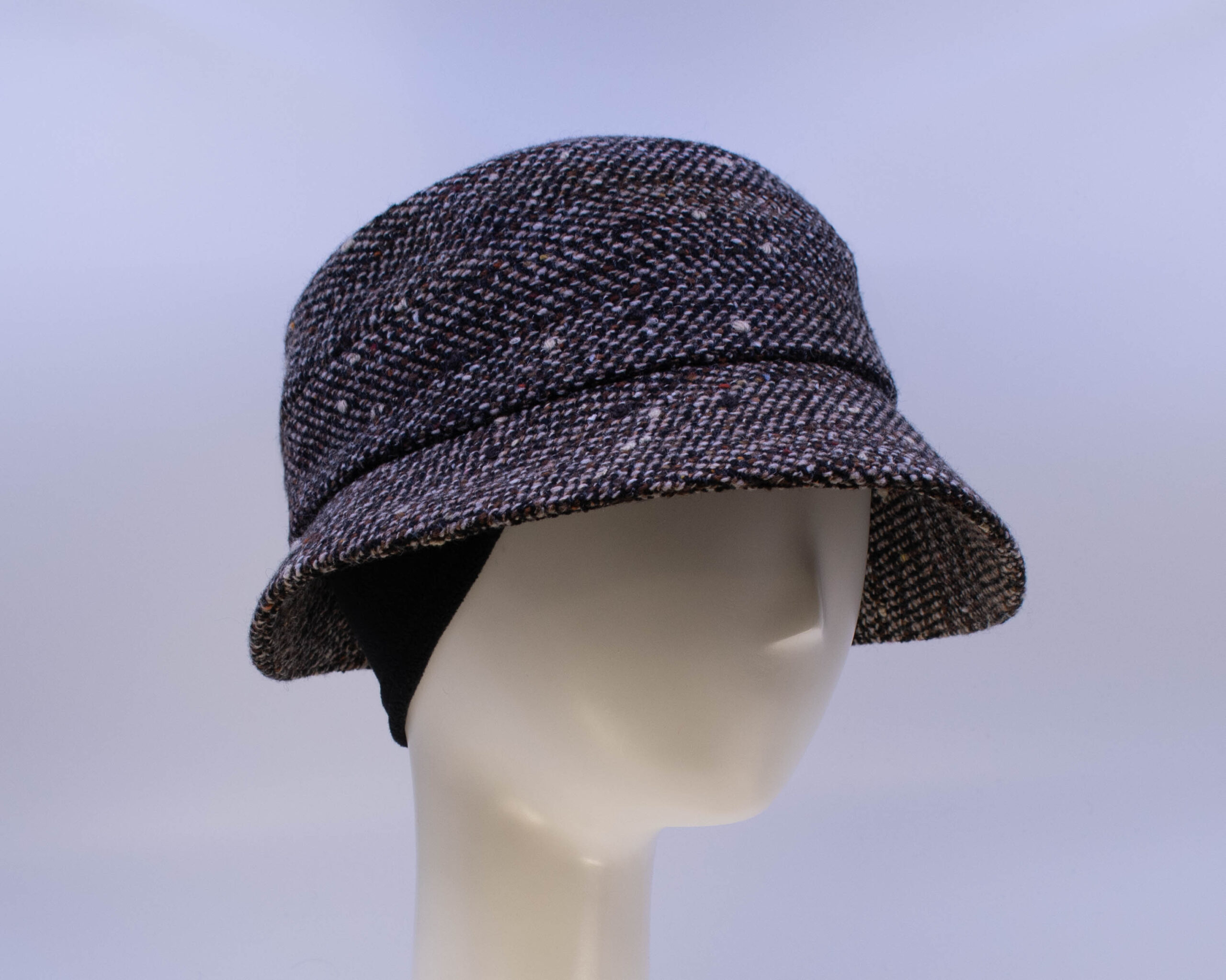 Town & Country: Kaitlin - Brown Monado (Side View 2 Ear Cuff)