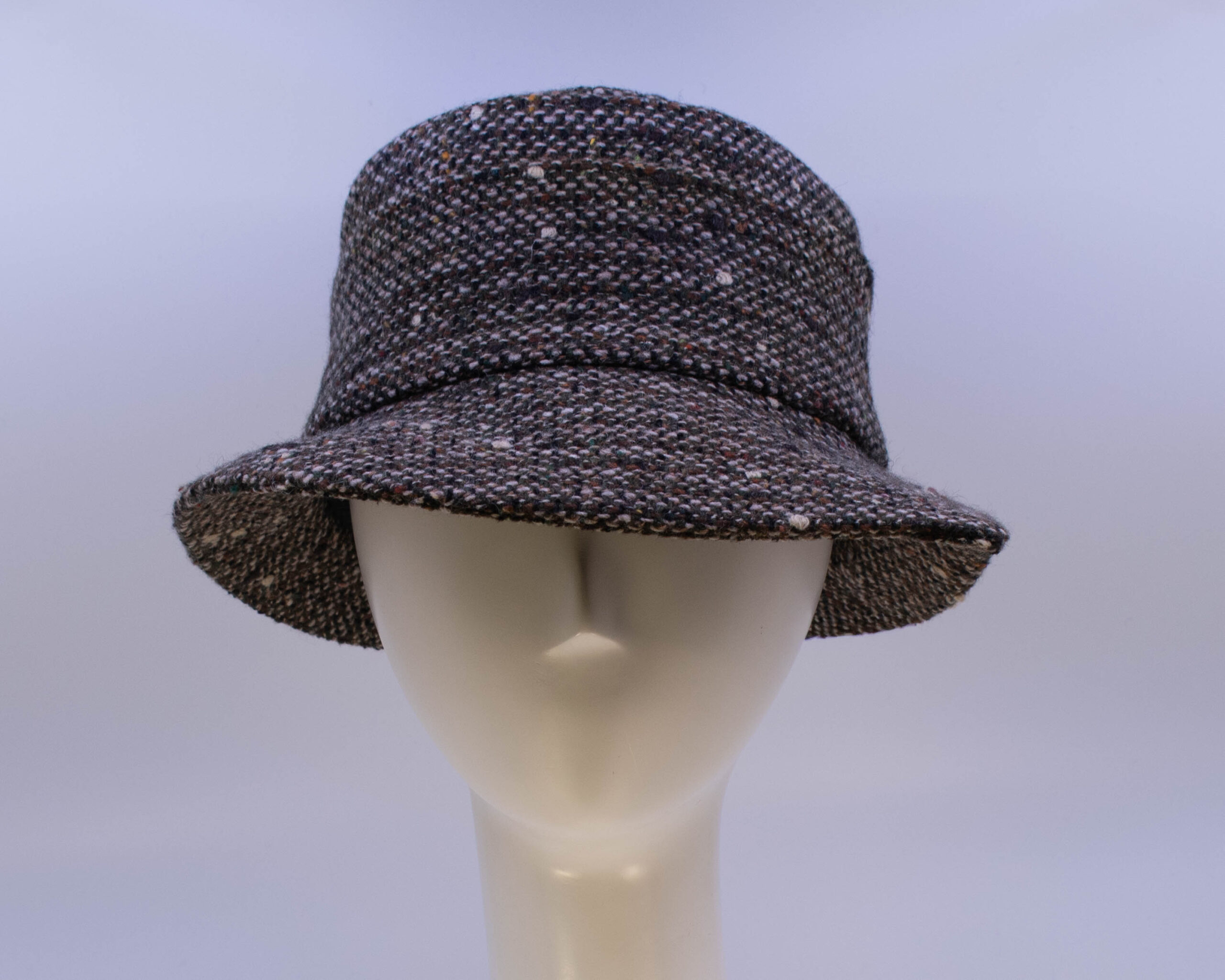 Town & Country: Grace - Olive Monado