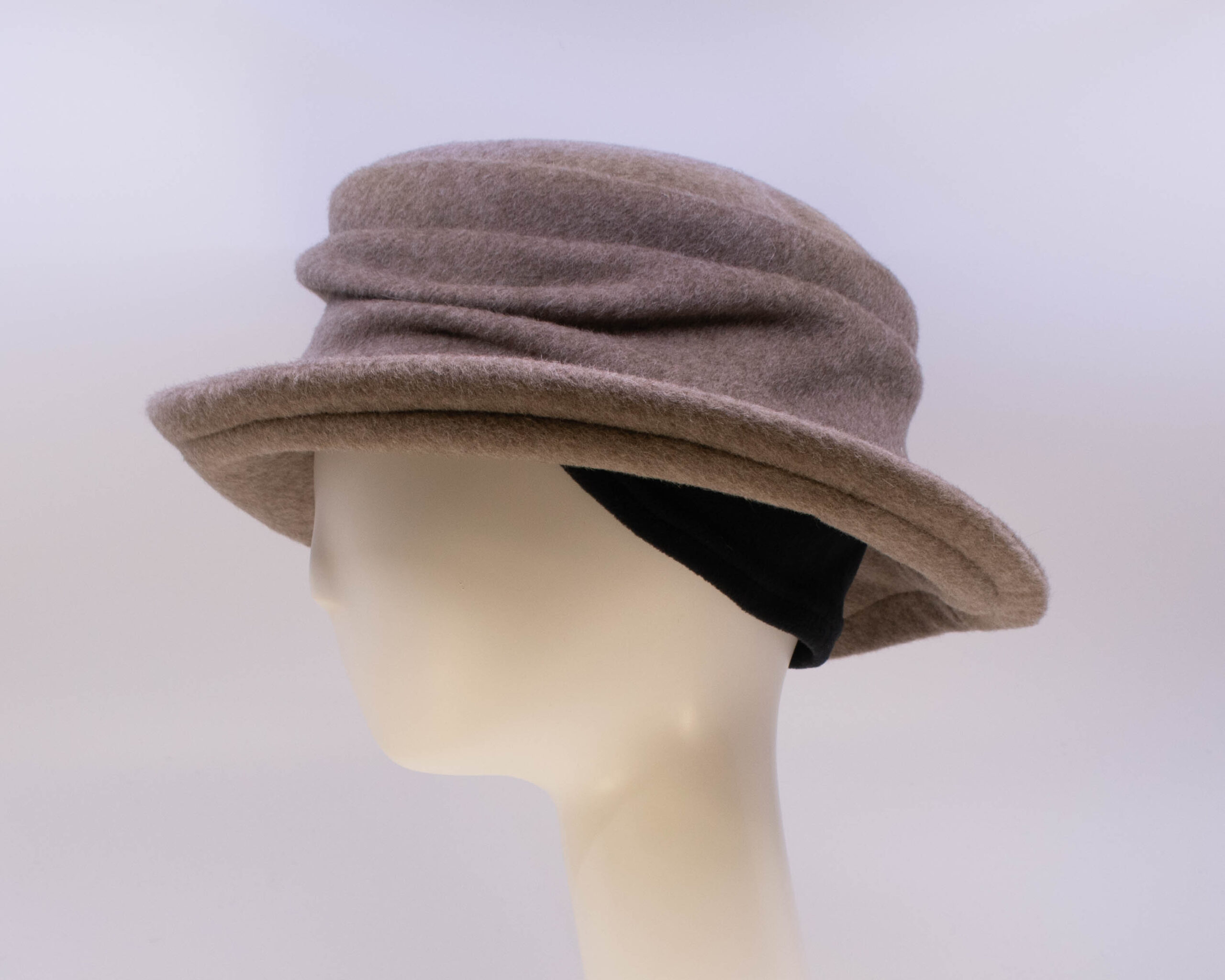 Mohair: Claudia - Sand (Side View Ear Cuff)