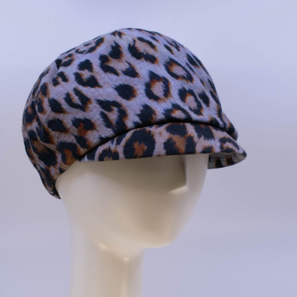 Chambray: Dyllan - Animal Print (Side View 2)