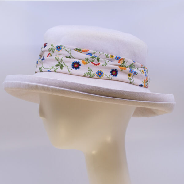 Lake Country: Bridget - Natural/Wildflower (Side View)